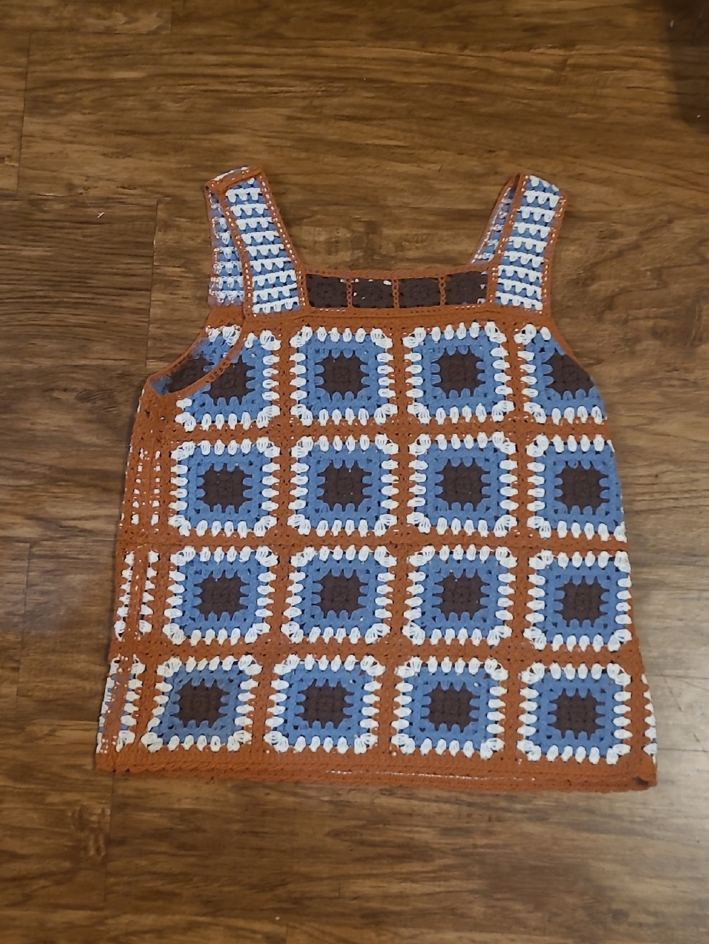 Cato Crochet Granny square top Medium